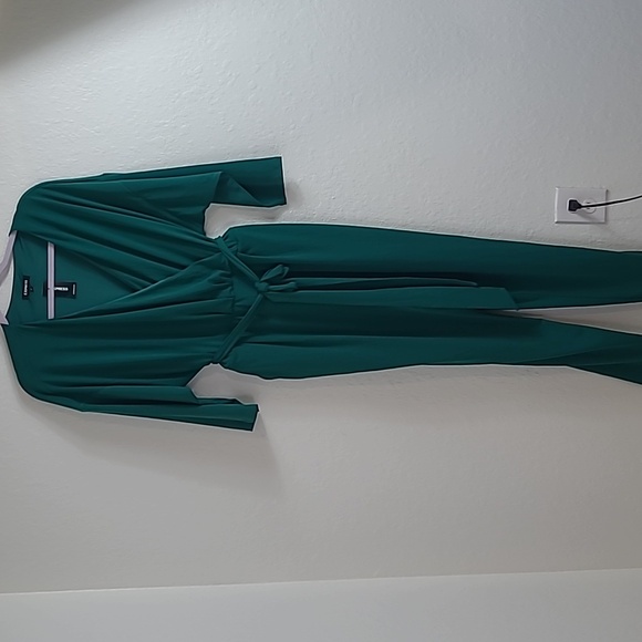 Express  High Rise Green Jumpsuit Size XL/TG - Picture 5 of 9